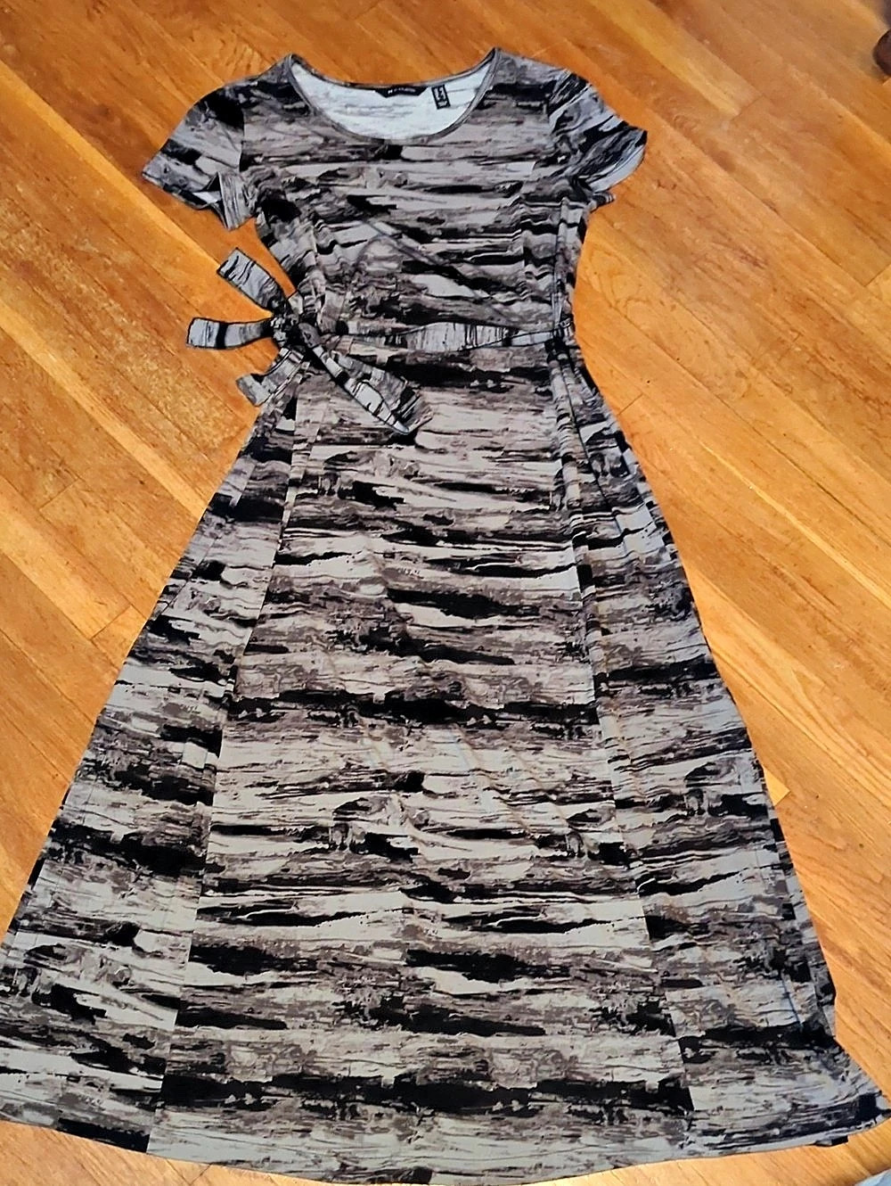 H by Halston Abstract Print Maxi Dress Size Extra Small Like New
